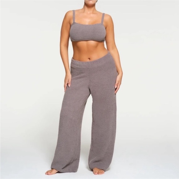 SKIMS Pants - SKIMS COZY KNIT PANT Flare Grey Chalk size XL New NWT